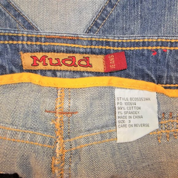 Mudd Juniors Denim Jean Skirt Size 3 Faded Sequins Beaded Floral Pockets Blue - Picture 5 of 6